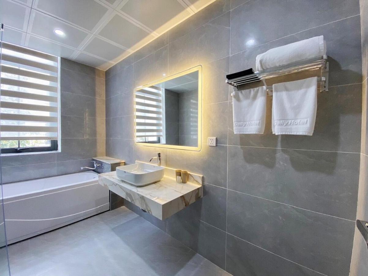Daily Hotel Halong ハロン エクステリア 写真